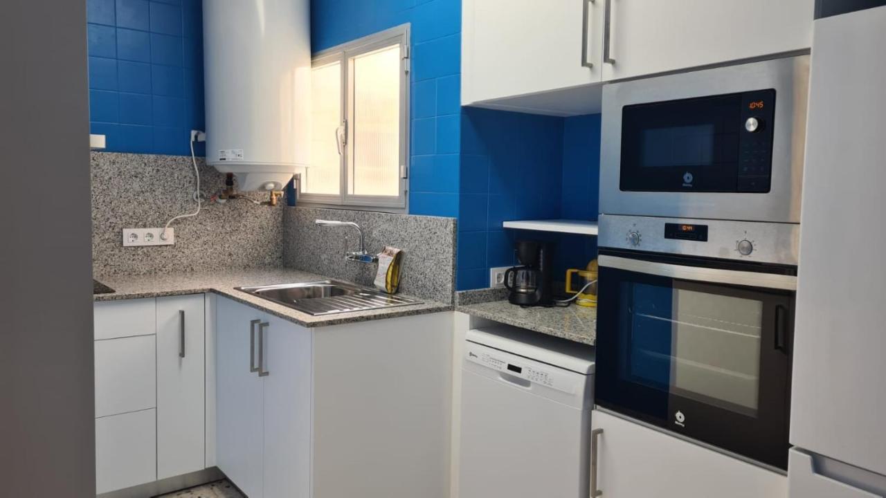 Agi Avenida Apartments Roses Buitenkant foto